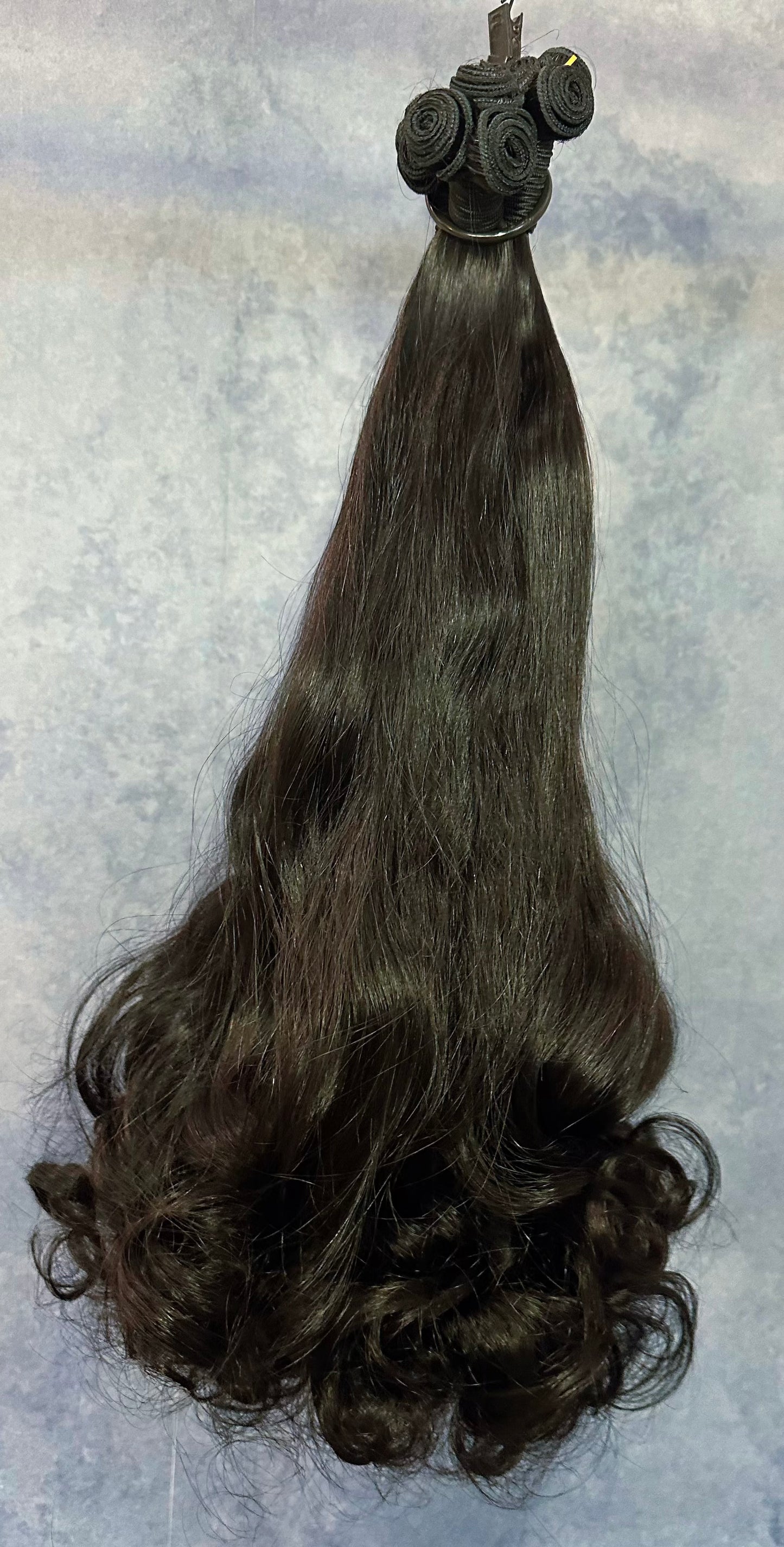 Egg curl bundle natural color.